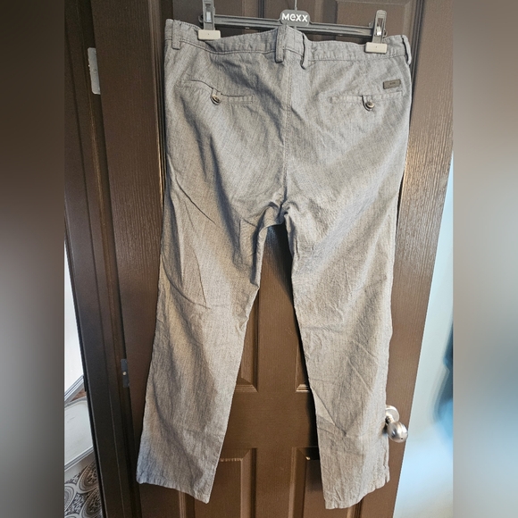 HUGO BOSS pants   size 38 regular - Picture 4 of 7